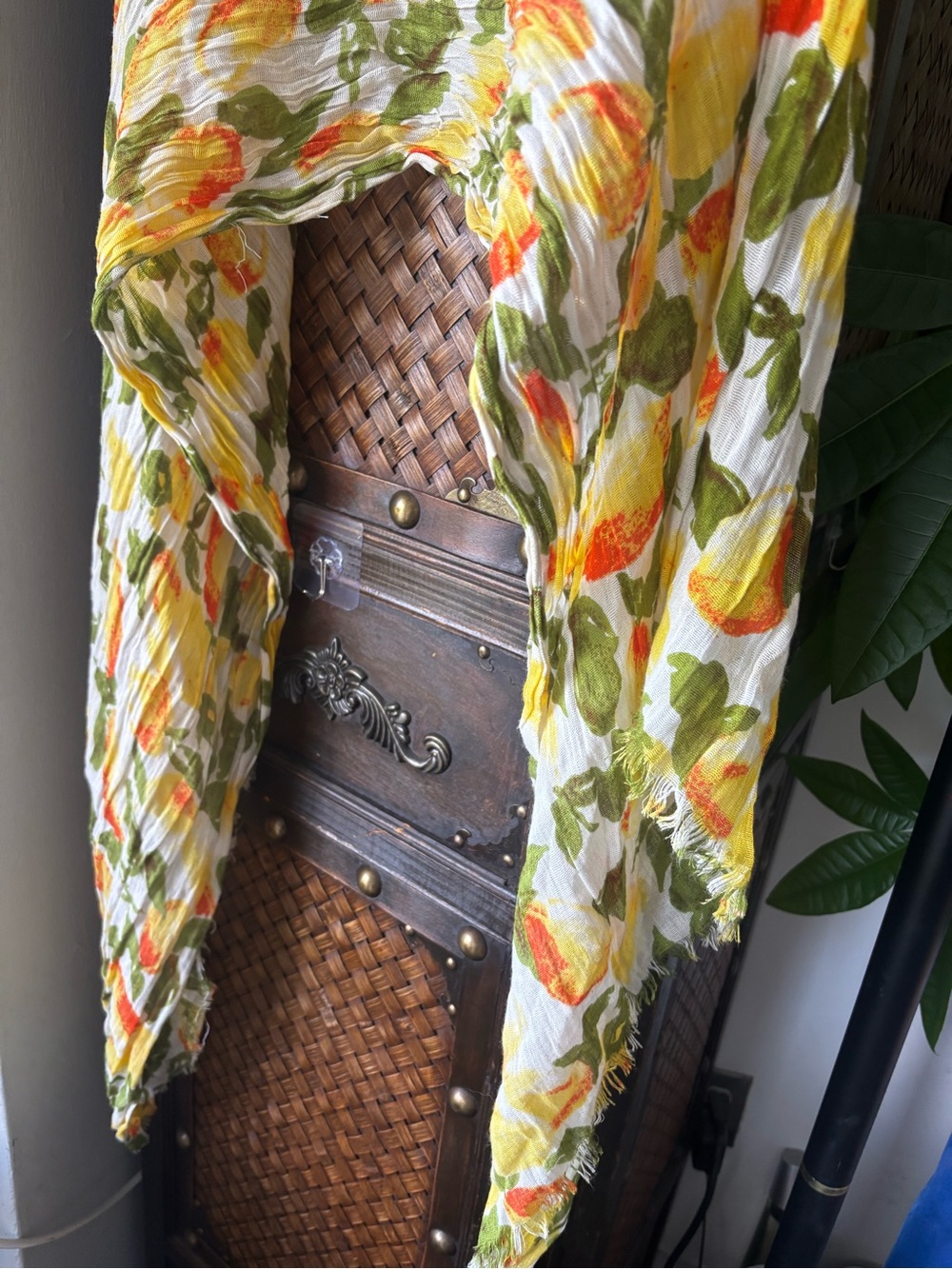 VTG Lightweight Limes and Oranges" Large Scarf or sarong ..